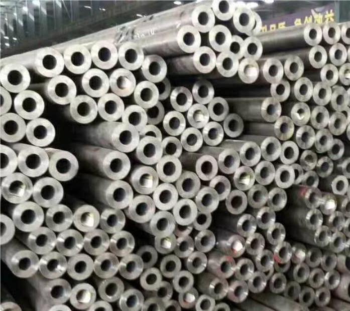 大兴安岭GB8162结构用无缝钢管