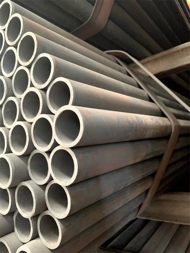 大兴安岭35#结构无缝钢管