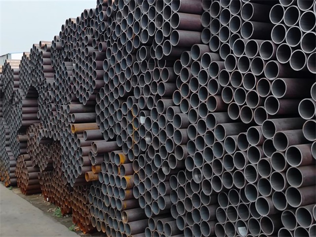 大兴安岭q235c无缝钢管