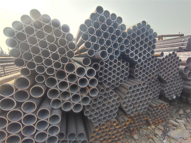 大兴安岭q235无缝钢管